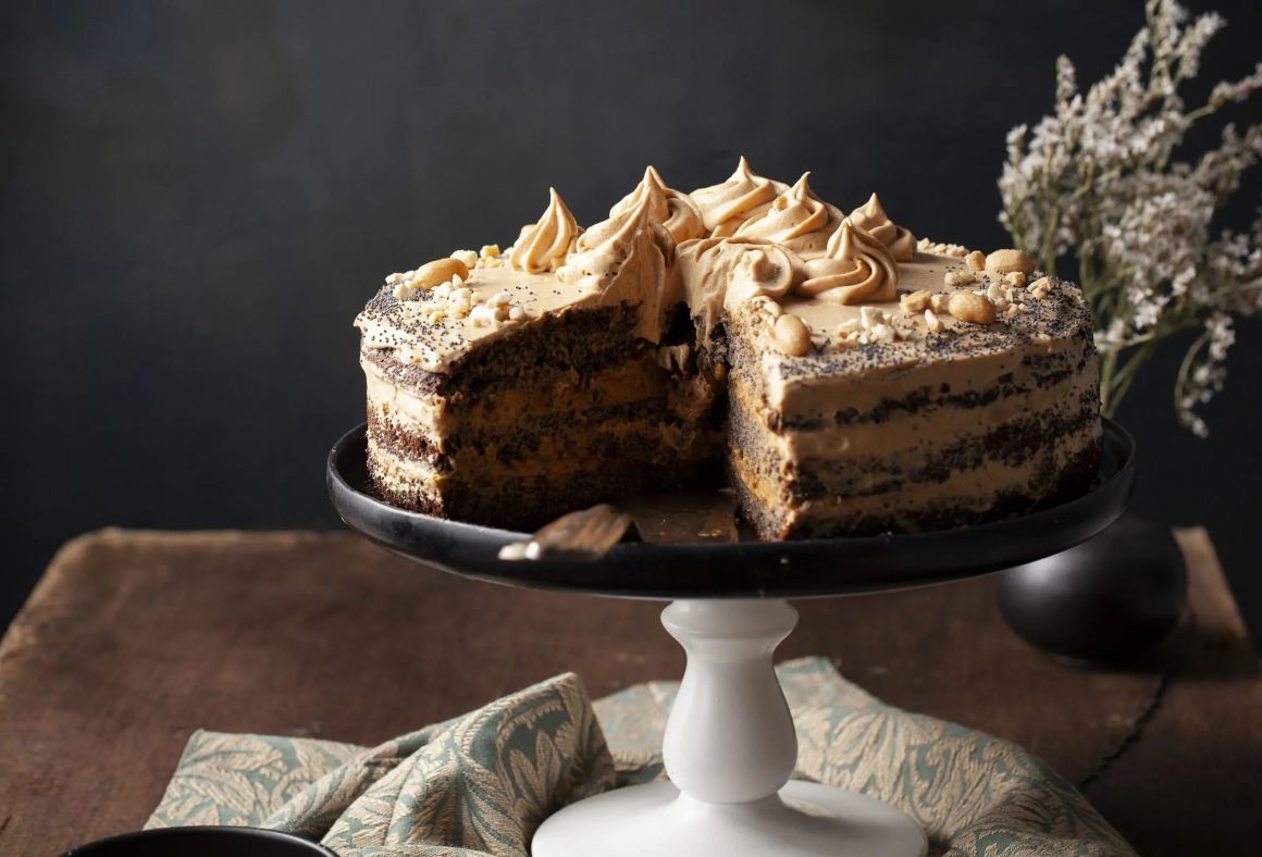 Zbite, czekoladowe ciasto z lekkim kremem – ciasto czekoladowe z kremem z serka mascarpone i owocami