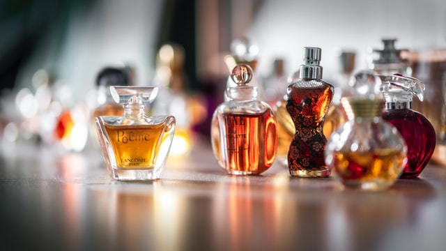 Perfumy damskie na prezent – na które się zdecydować?